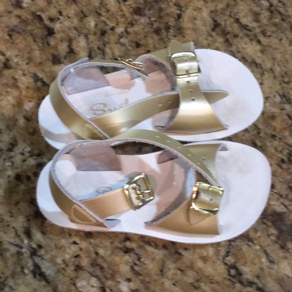 Gold Sun San Sandals size 8